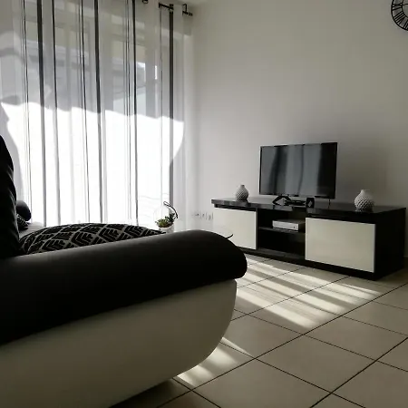 Appartement 2P Et Parking Prive A 50M Des Plages. Villeneuve-Loubet Exterior foto